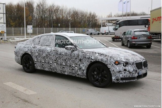2016   | 2016 BMW 7-Series