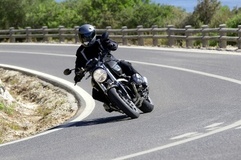 R1200R