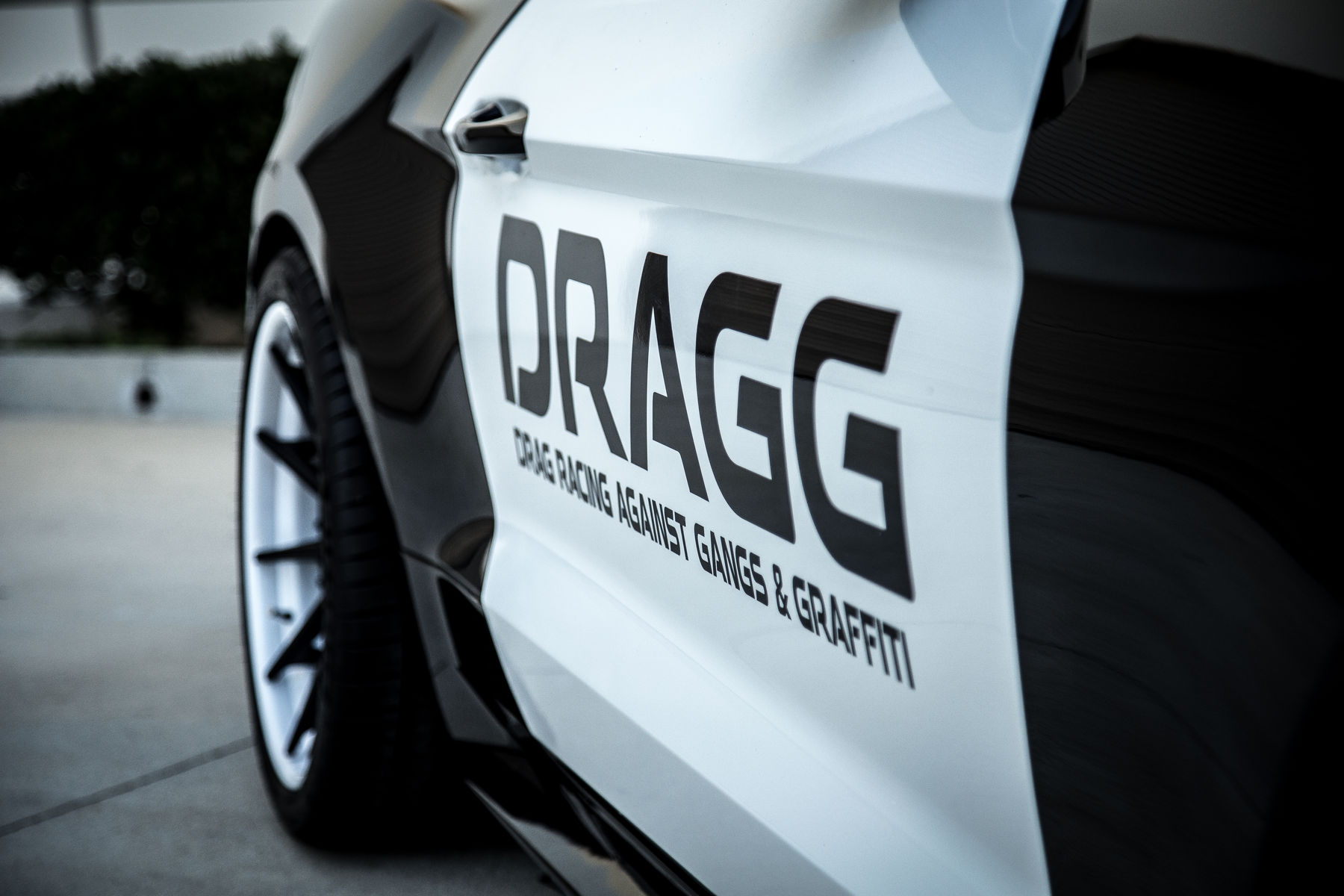 2018 Ford Mustang | 2018 Ford Mustang Fastback by DRAGG (Drag Racing Against Gangs and Graffiti) - 3M Graphics/Logos by Ron’s Signs FordSEMA