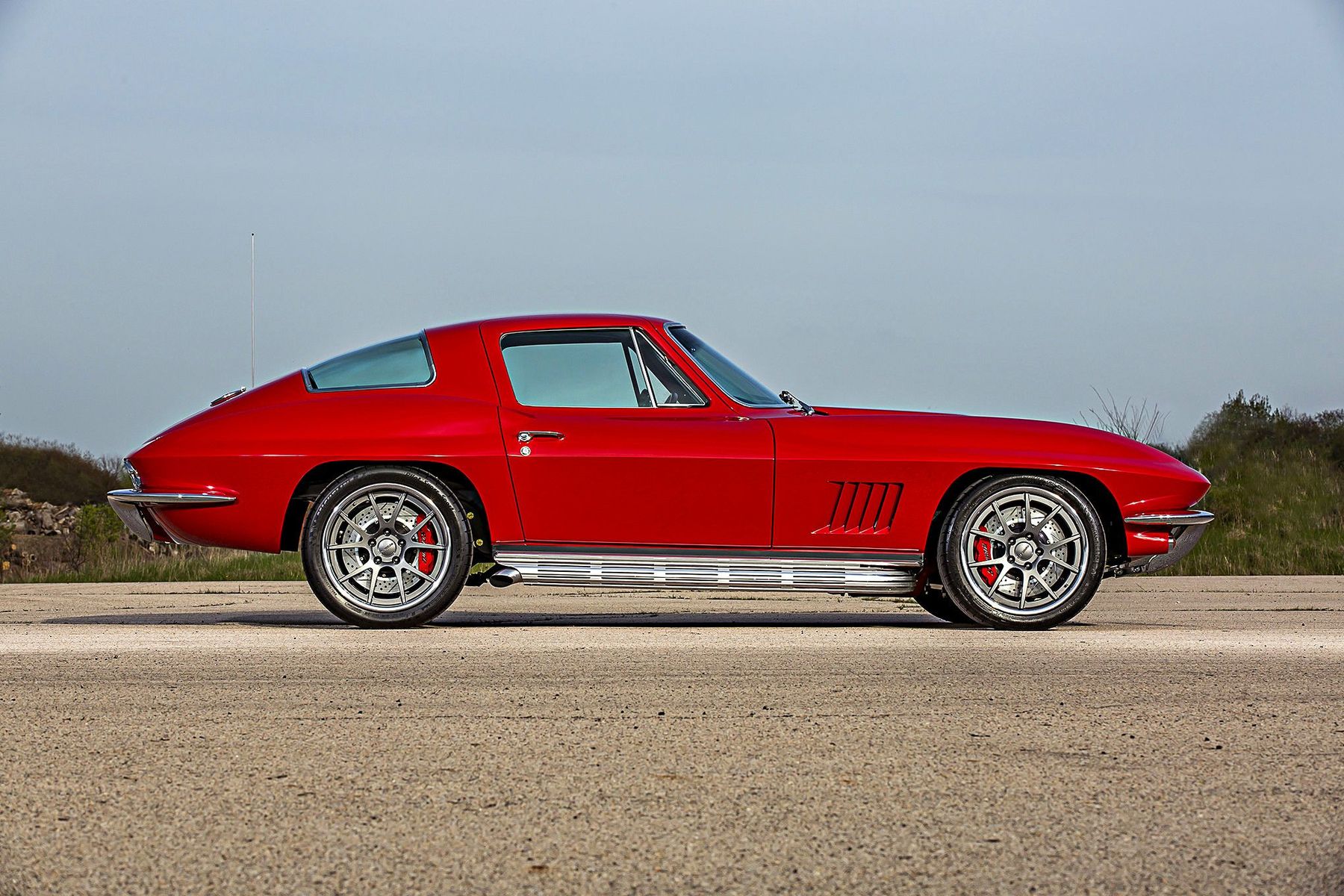 1967 Chevrolet Corvette Stingray | Paul's Schwartz Performance '67 Corvette Sting Ray Widebody on Forgeline GA3C Wheels