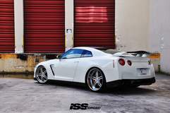 Nissan GTR