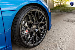 Blue Audi R8 - Spokes