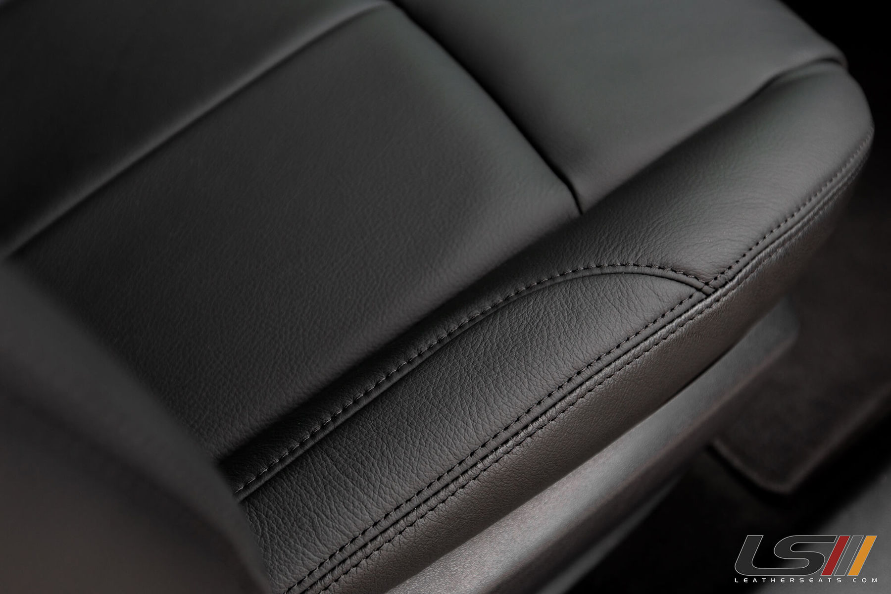 2014 Nissan Sentra | 2014 Nissan Sentra Interior By LeatherSeats.com