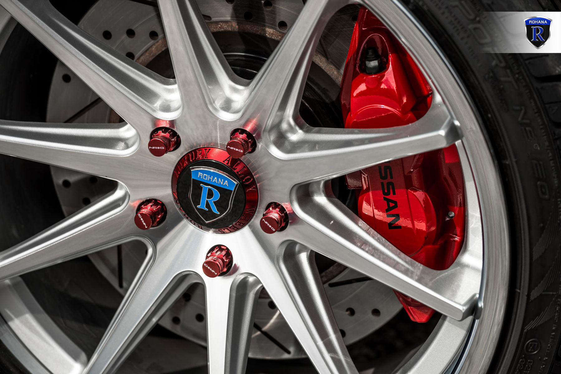 2015 Nissan Maxima | Custom Nissan Maxima - Spokes