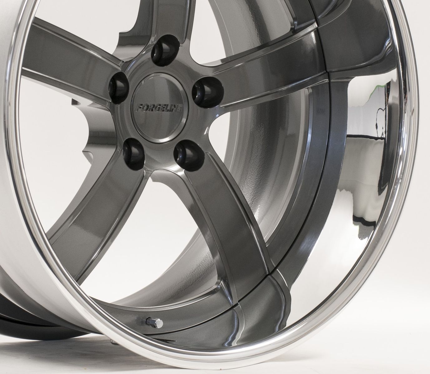 | Forgeline CH3P Wheel in Graphite & Polished