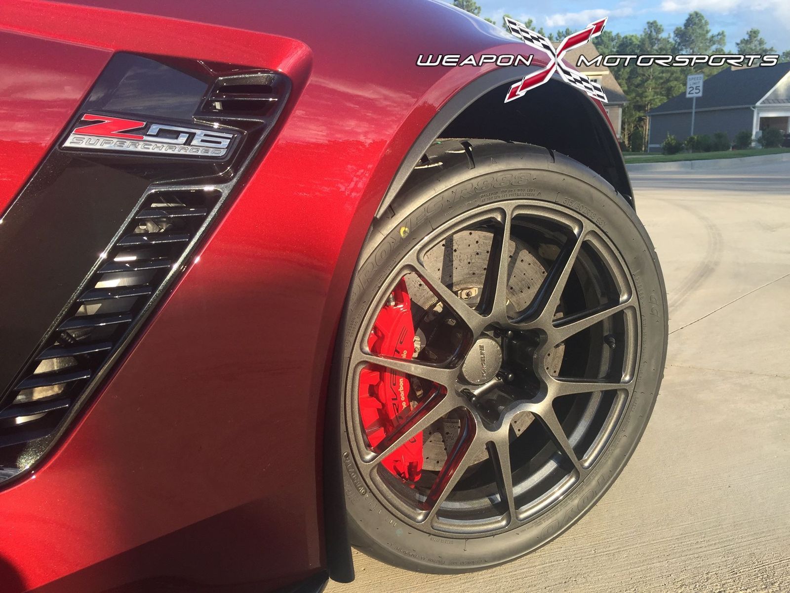 2016 Chevrolet Corvette Z06 | Eric Fleming's C7 Corvette Z06 on Forgeline One Piece Forged Monoblock GA1R Open Lug Cap Edition Wheels