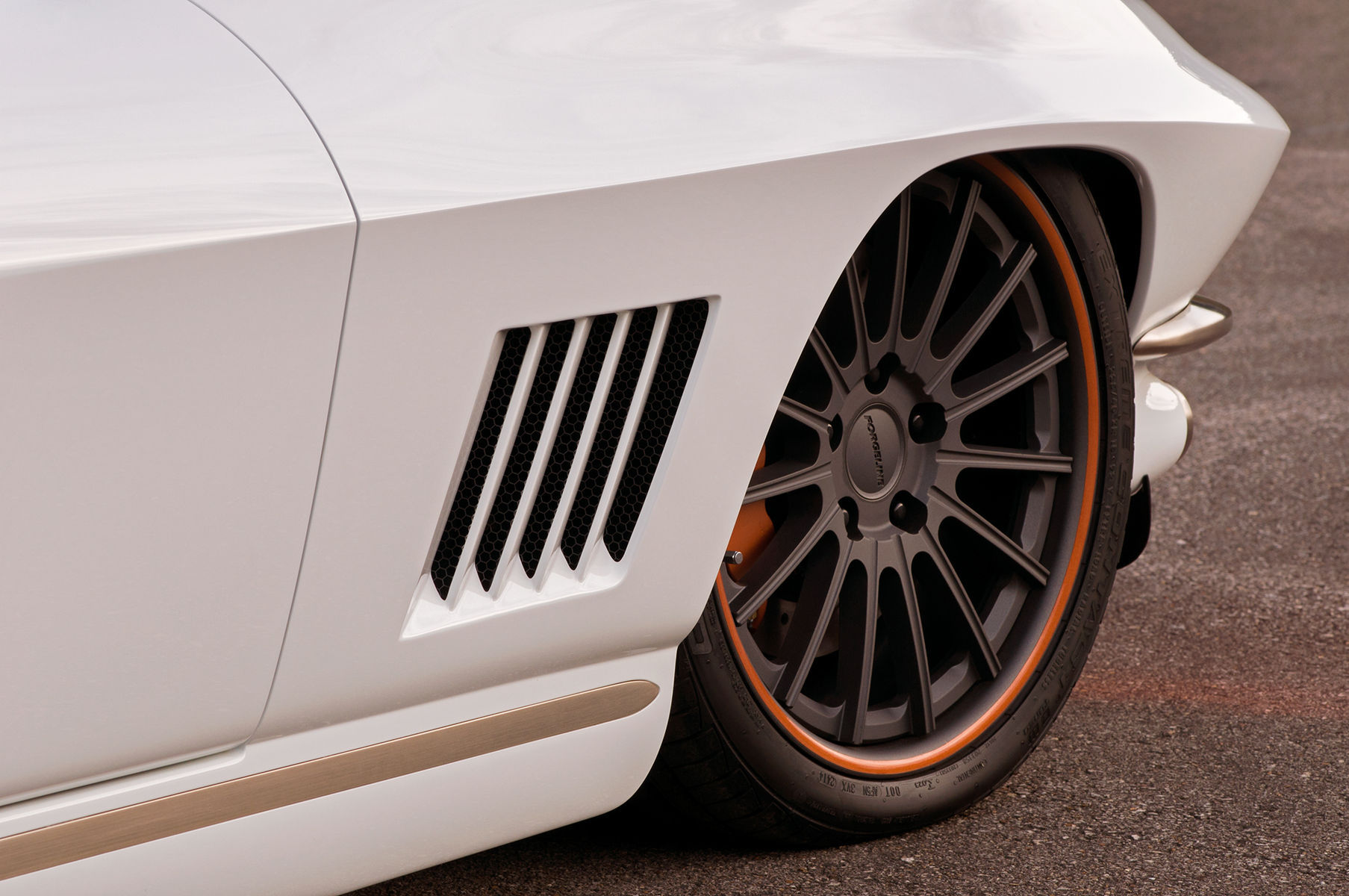 1967 Chevrolet Corvette Stingray | Sonny & Debbie Freeman's '67 Corvette Stingray on Forgeline MS3C Wheels