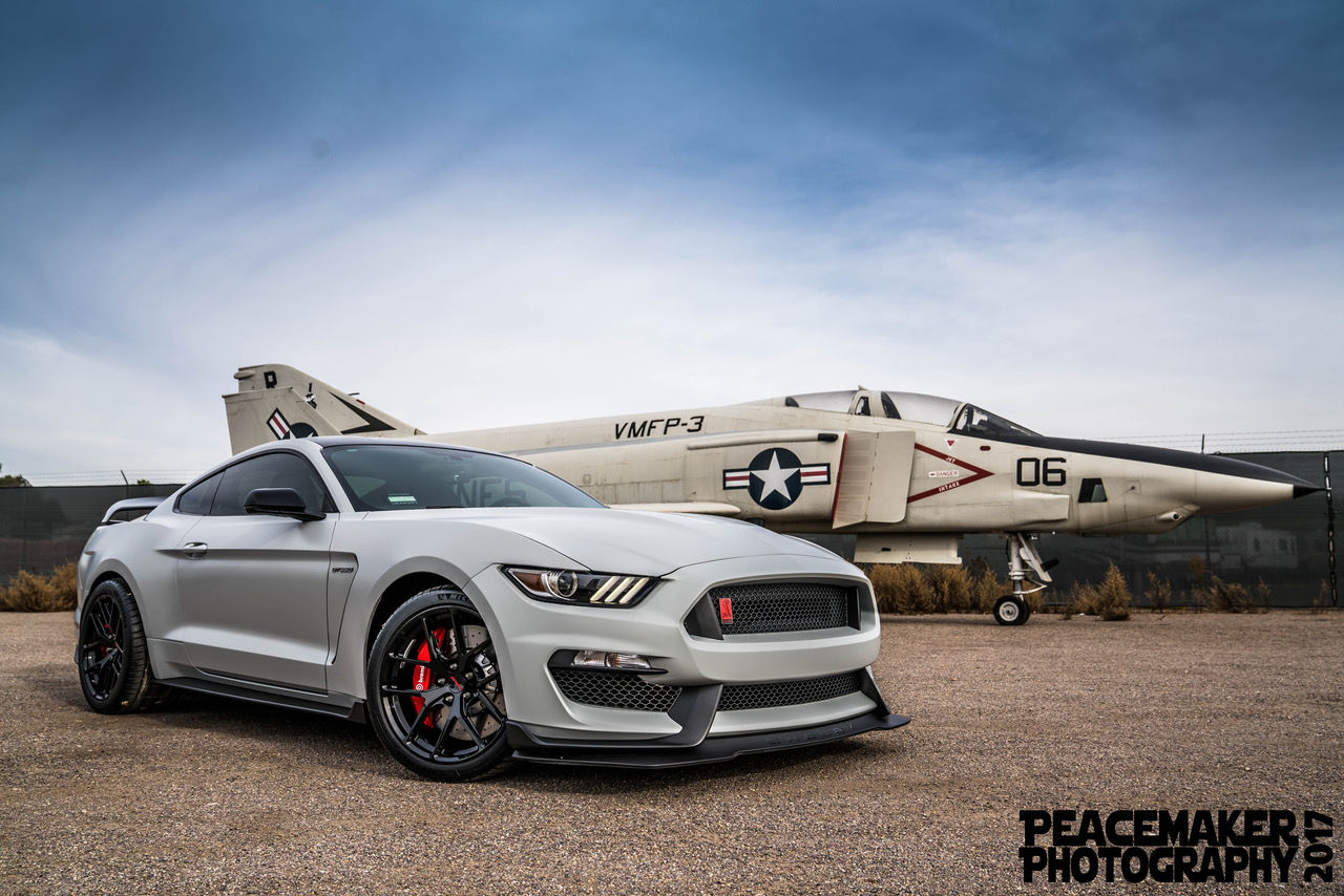 2018 Ford Mustang | Joe Gatt's Ford Mustang GT350R on Forgeline One Piece Forged Monoblock VX1R Wheels