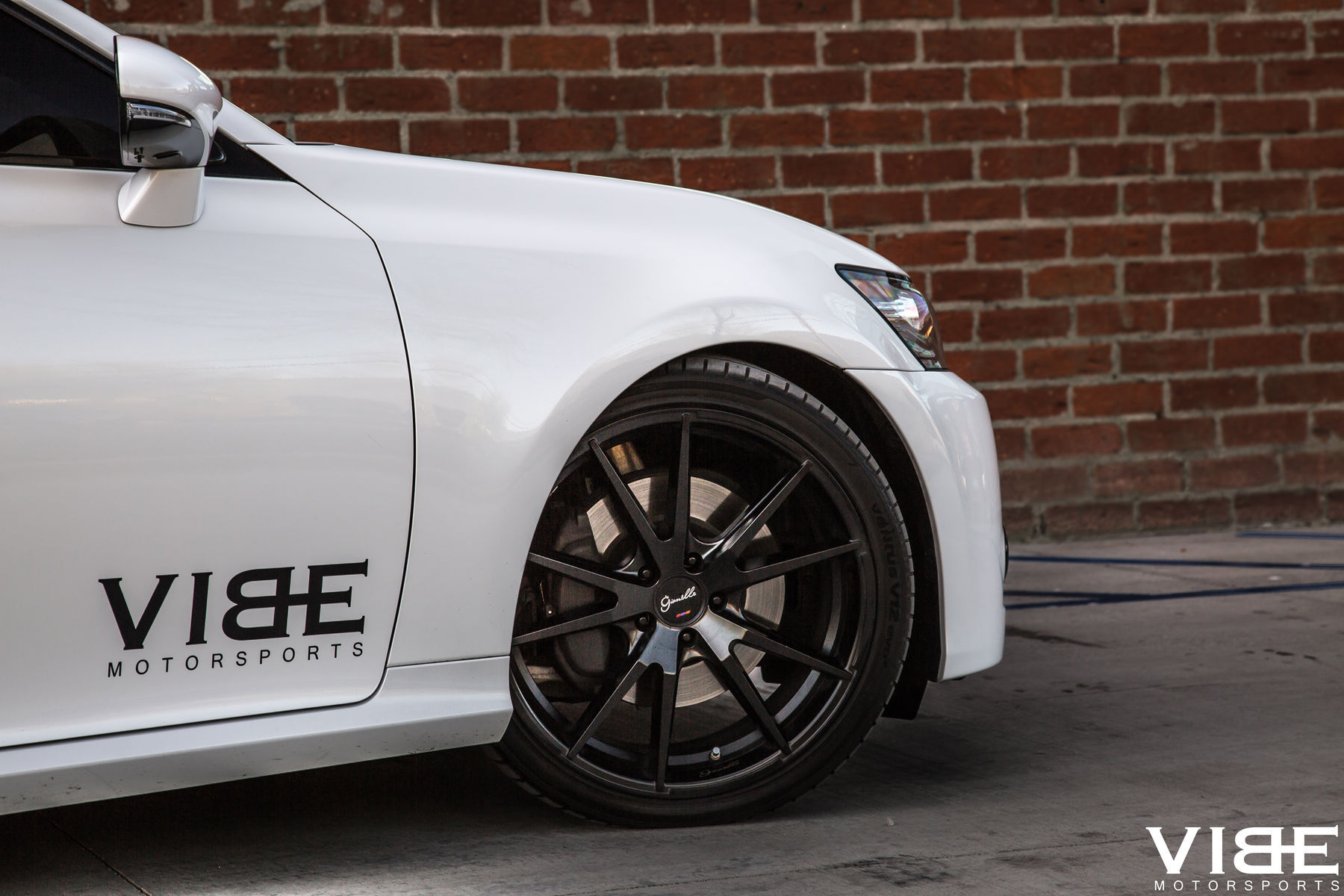 2014 Lexus GS 350 | Lexus GS350 on Gianelle Wheels - Passenger Side Front Wheel