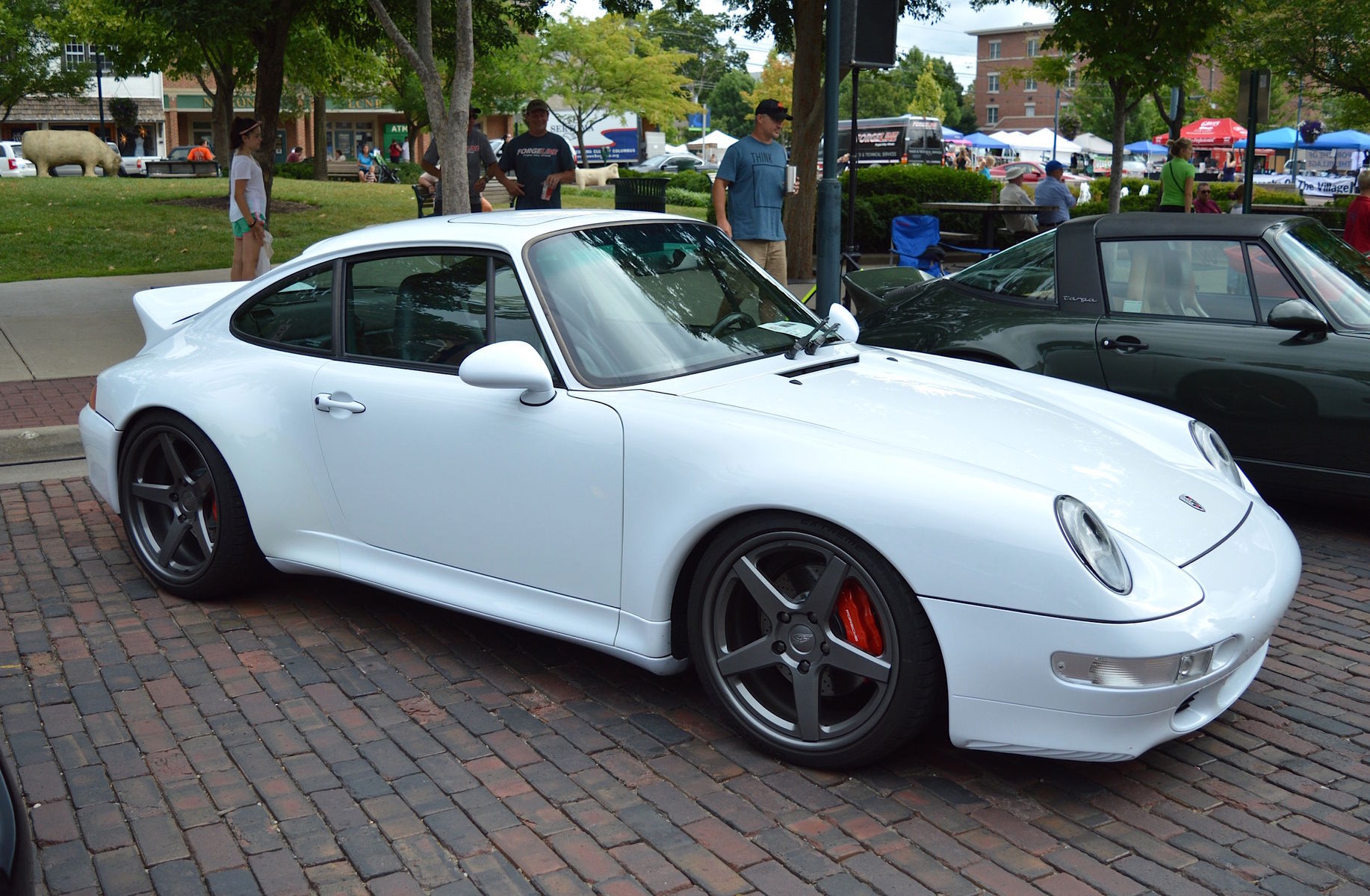 1997 Porsche 911 | Mark Francis Wins Red Brick Award at the 2016 Red Brick Reunion with His Porsche 993 C4S on Forgeline CF3C Wheels
