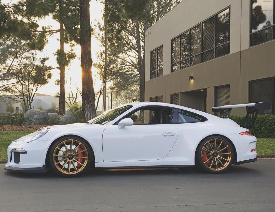 2016 Porsche 911 | Scottie B's Porsche 991 GT3 Super Street Cup on Forgeline One Piece Forged Monoblock GT1 Wheels - Side Stance View