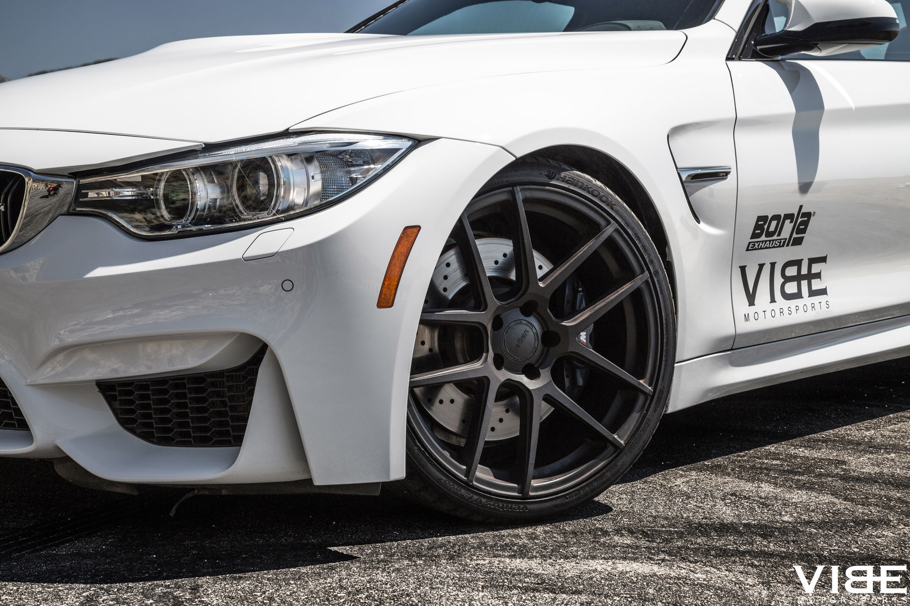 2016 BMW M4 | BMW M4 on Velgen Wheels - Front Wheel Shot
