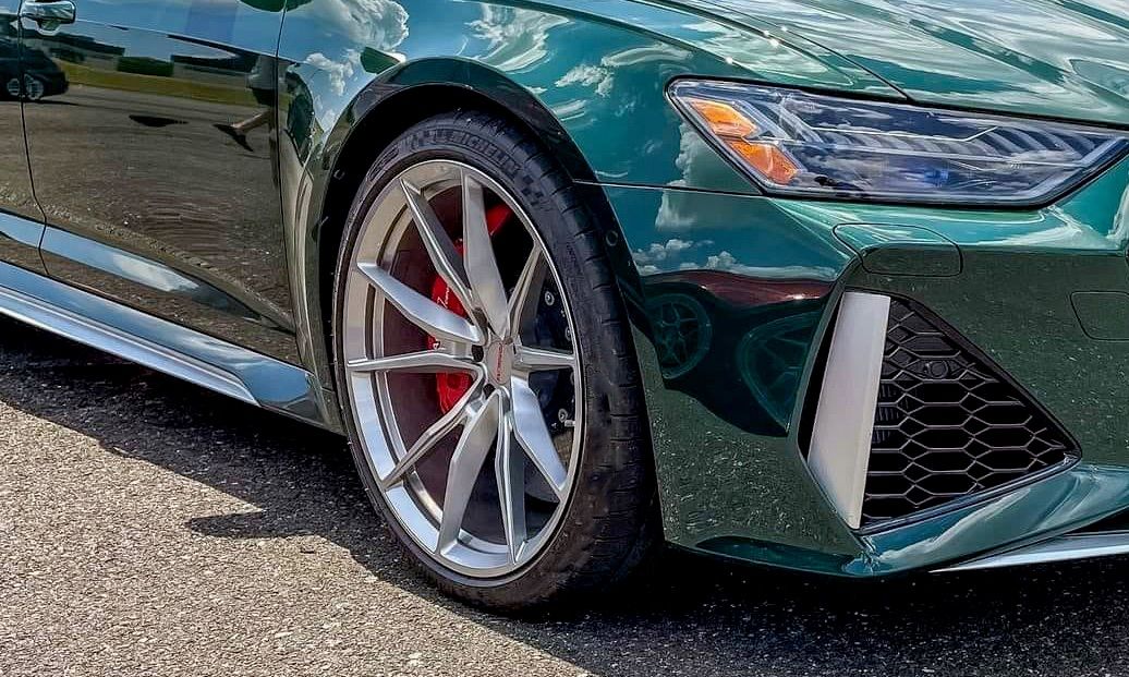 2021 Audi RS 6 | Steve Austin's 2021 Audi RS6 Avant Wagon on Forgeline One Piece Forged Monoblock NW101 Wheels