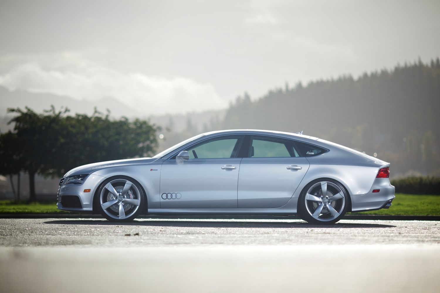 2013 Audi A7 | H&R 2013 Audi A7