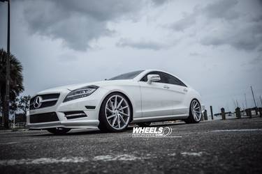 2014 Mercedes-Benz CLS-Class | OUR CLIENT'S MERCEDES CLS550 WITH 20" VOSSEN CVT WHEELS