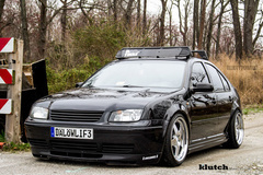 '04 VW MK4 Jetta on Klutch SL5's