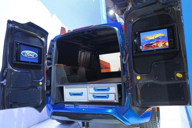 2013 Ford Transit Connect | HOT WHEELS TRANSIT 