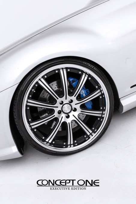 2010 Mercedes-Benz CL-Class | 2010 Mercedes-Benz CL550 on Concept One RS-10's