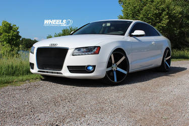 2010 Audi S5 | OUR CLIENT'S AUDI A5 WITH 20" VOSSEN CV3 WHEELS