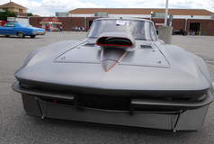 Summit Corvette