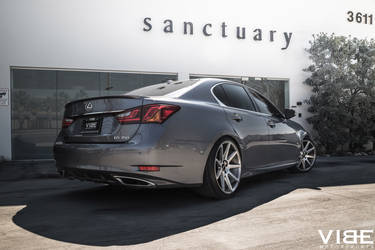 2015 Lexus GS 350 | Lexus GS350 F-Sport rocking the 20" Zenetti Esquire wheels - Rear Side Shot