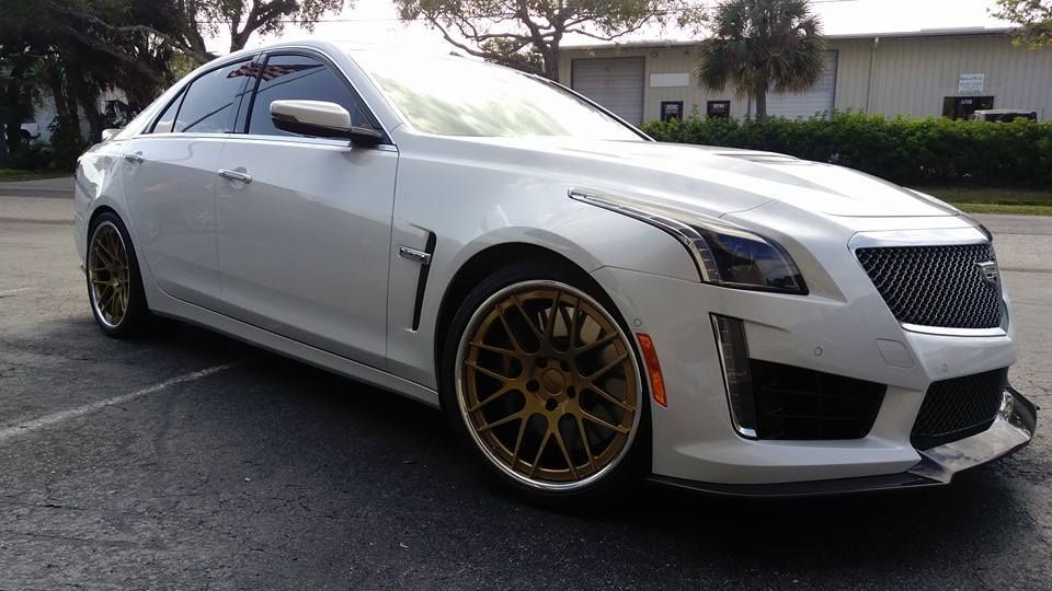 2017 Cadillac CTS-V | John's 2017 Cadillac CTS-V on Forgeline DE3C Wheels