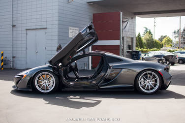 2014 McLaren P1 | P1 085