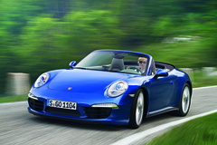 '13 Porsche 911 Carrera 4 Cabriolet
