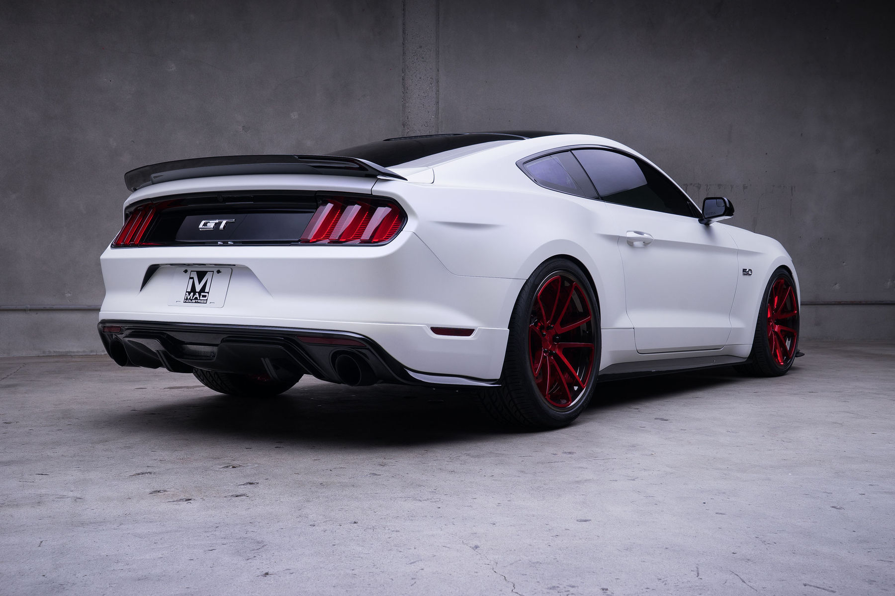 2015 Ford Mustang | 2015 Motoroso Ford Mustang GT Rear Low 3/4