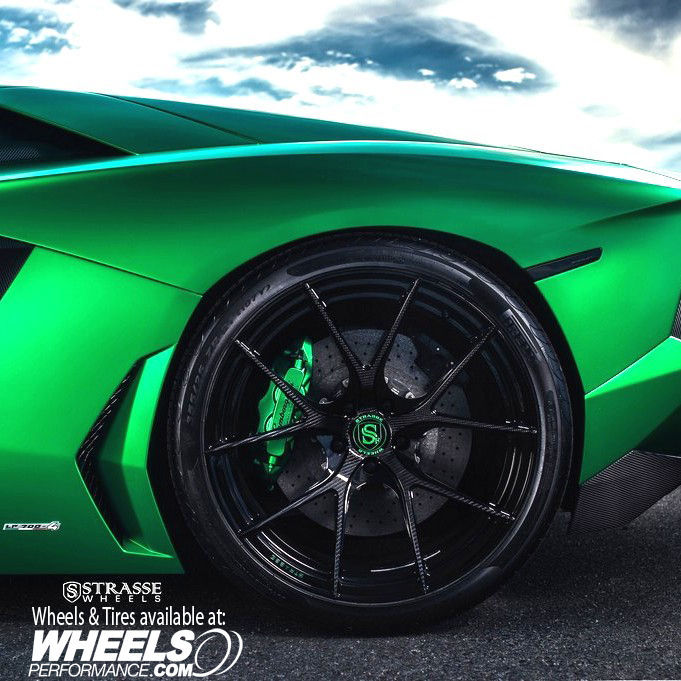  Lamborghini Aventador | Strasse Forged SM5R Deep Concave Monoblock