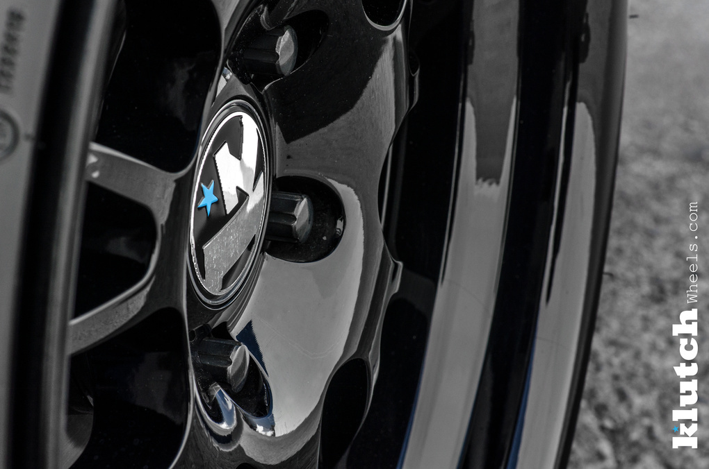 2010 Volkswagen Jetta | '10 VW Jetta Wagon on Klutch SL14's