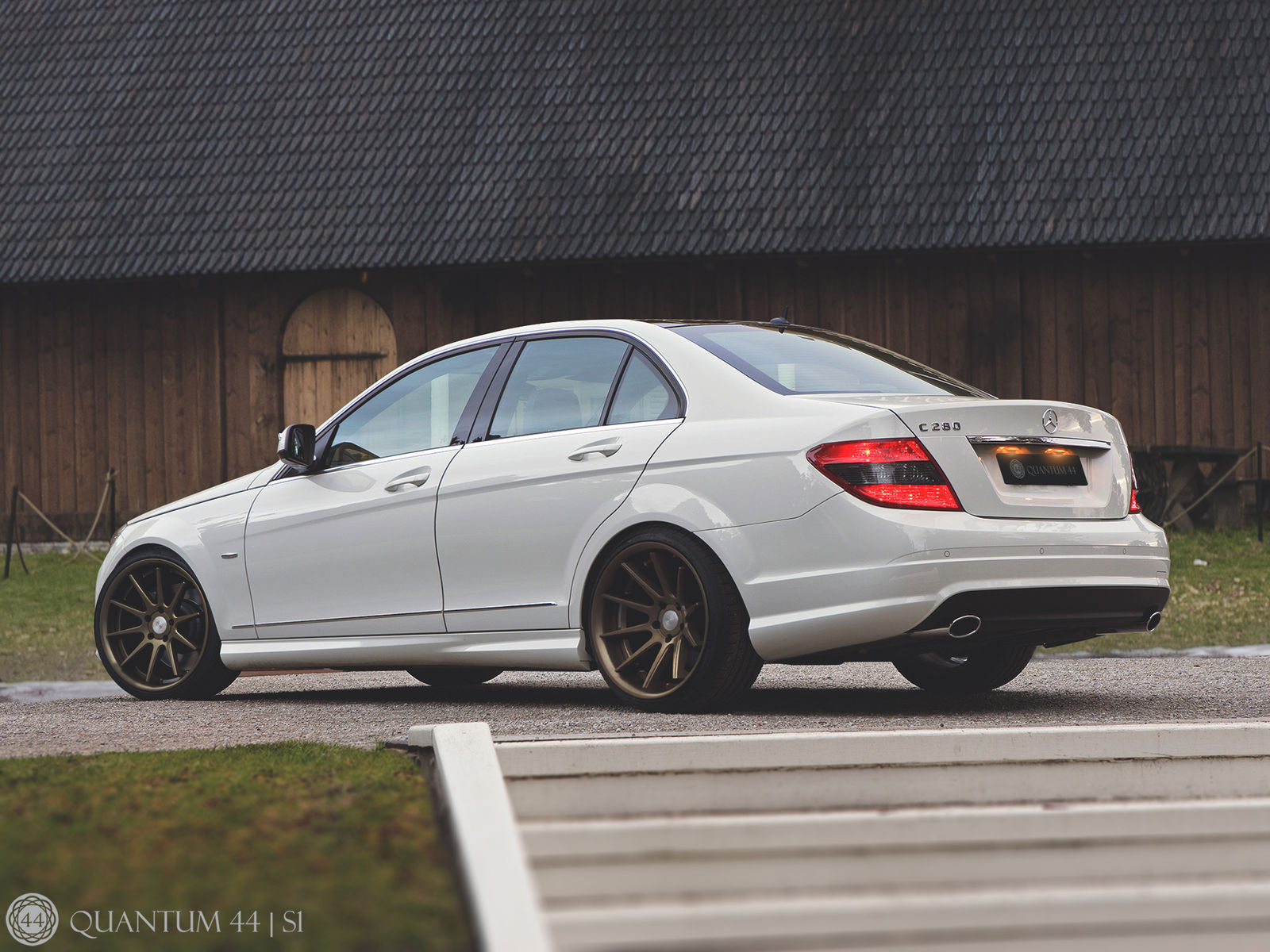  Mercedes-Benz C-Class | Quantum44 S1 - Mercedes Benz c280   