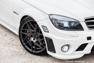 2010 Mercedes-Benz C63 AMG | 2010 Mercedes C63 Fitted With 19 Inch BD-3’s in Matte Graphite