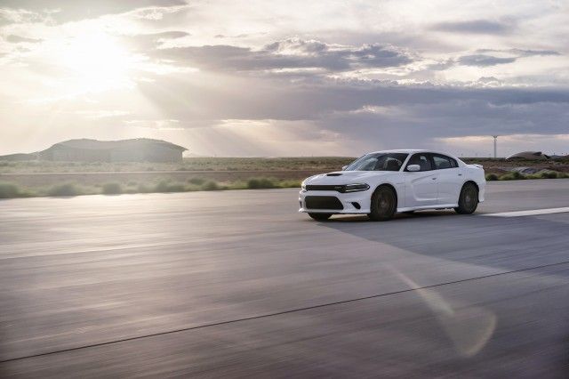 2015 Dodge Charger | 2015 Dodge Charger SRT Hellcat  