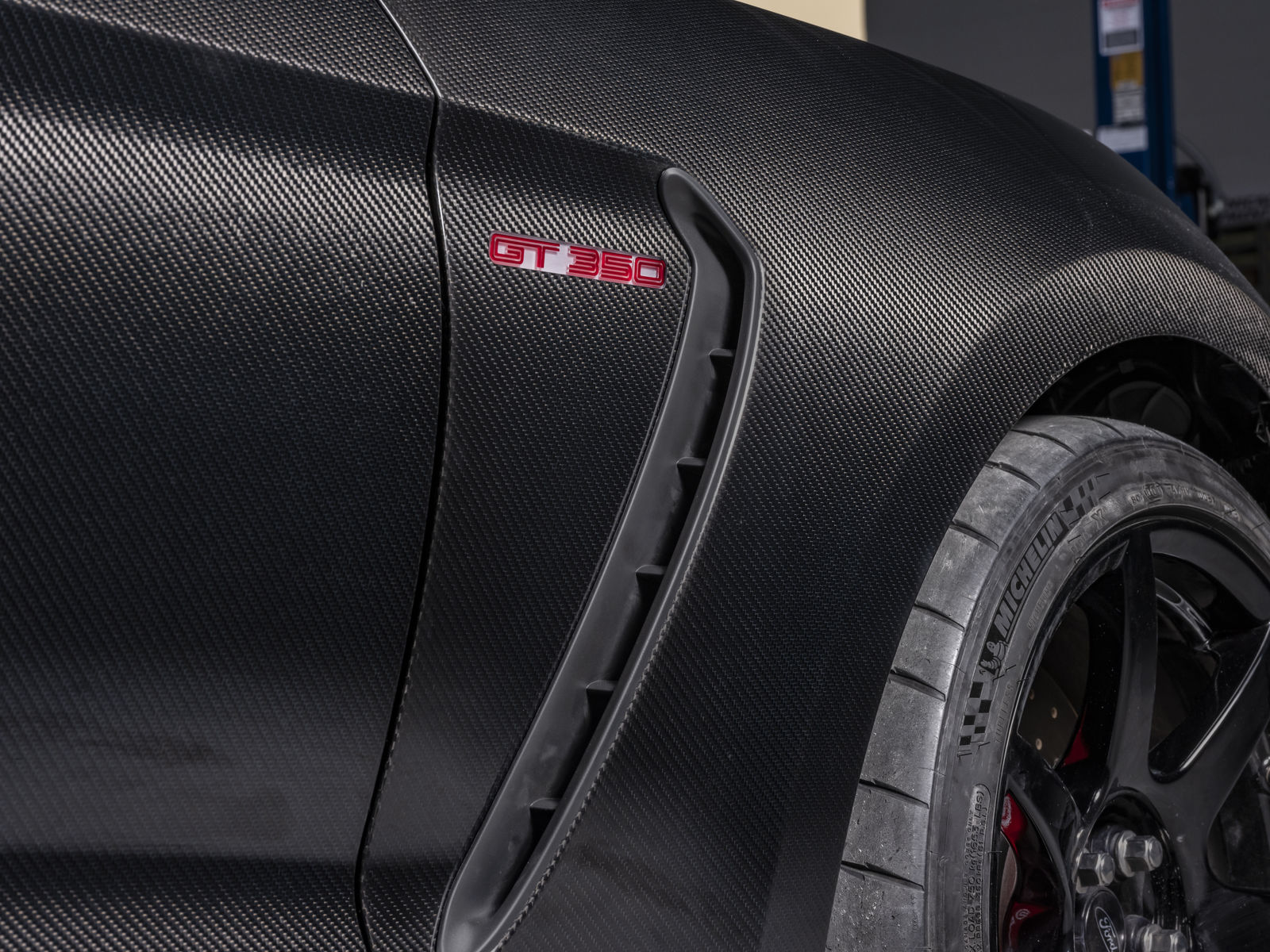 2019 Ford GT350R | 2019 Shelby GT350R Carbon Fiber Edition by Speedkore - Red Accents FordSEMA