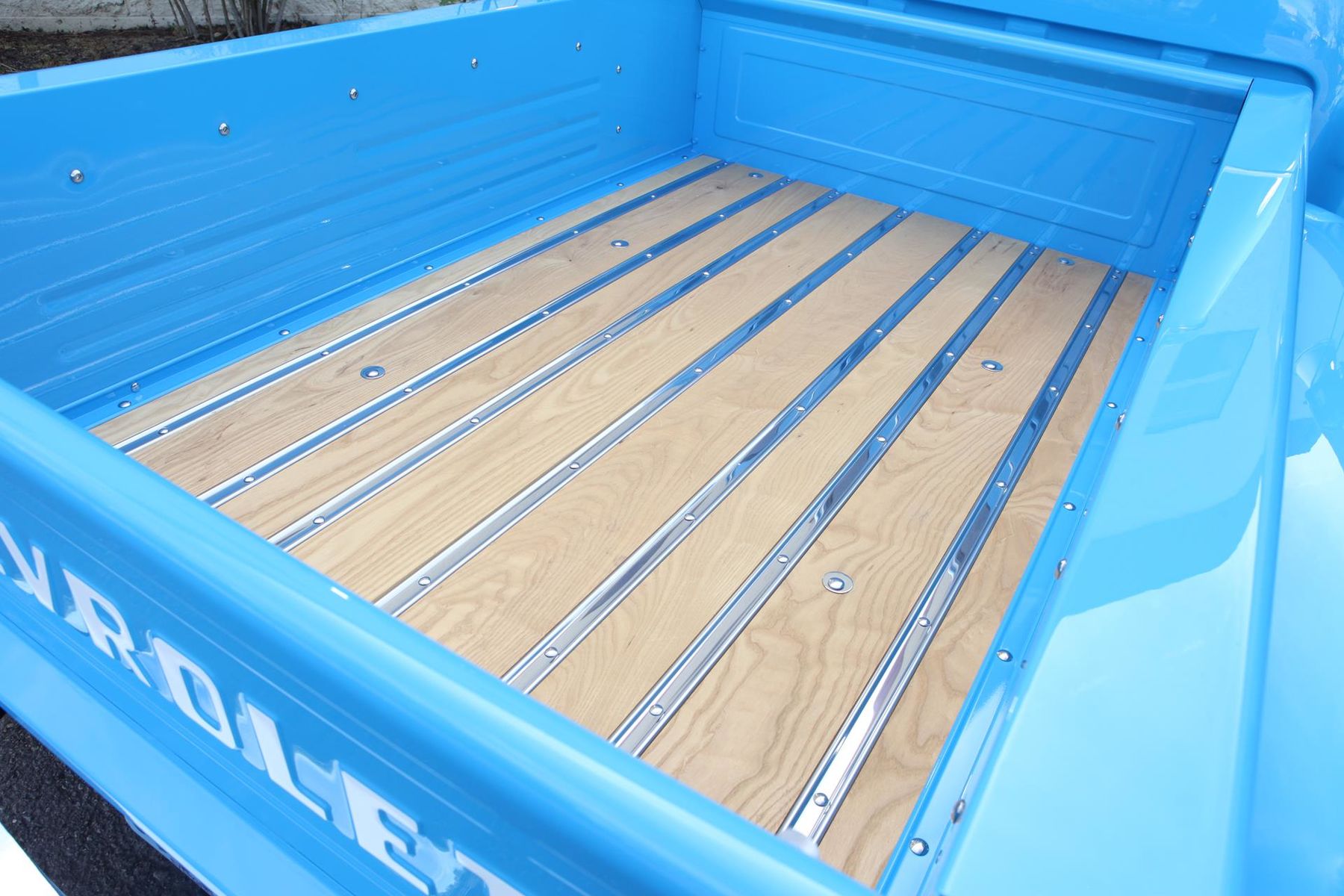 1955 Chevrolet Classic | MetalWorks 1955 Chevy truck on Art Morrison chassis