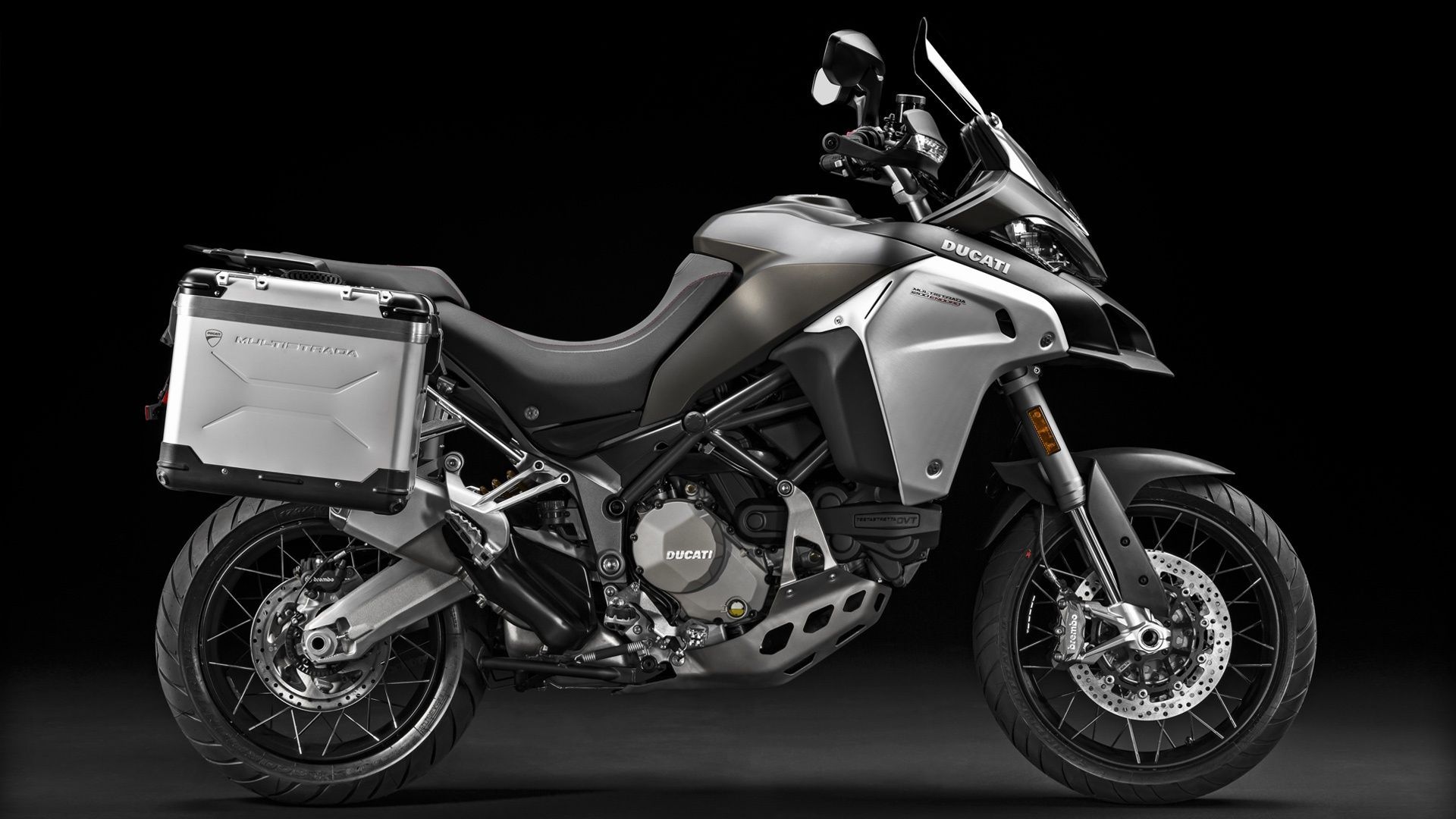 2016 Ducati Multistrada 1200 Enduro | Multistrada 1200 Enduro - Side Shot