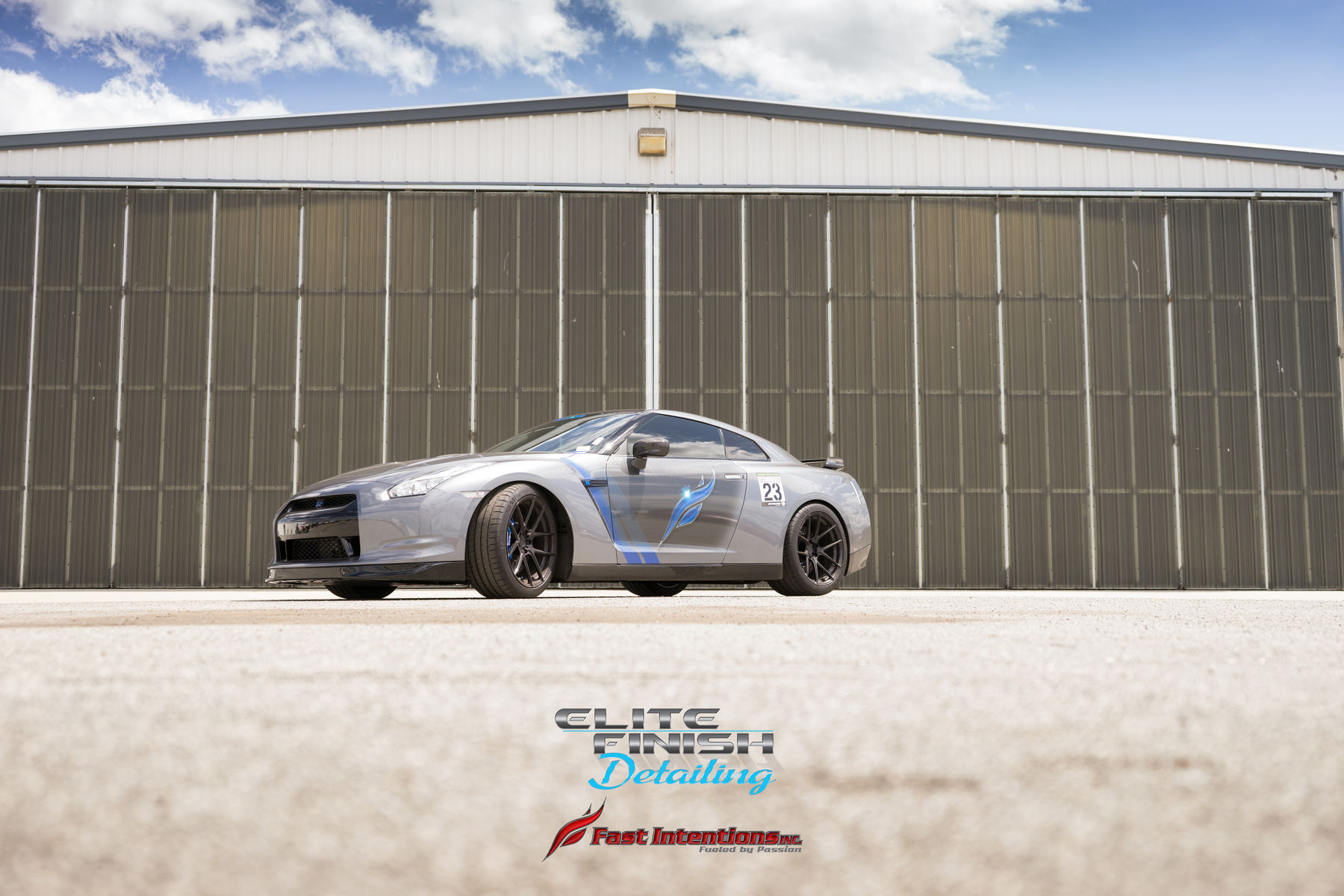  Nissan GT-R | Shift S3ctor California Airstrip Attack