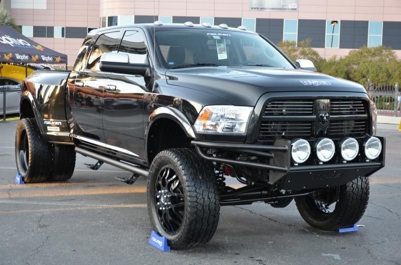 Dodge Ram Pickup 3500 | N-FAB AdjustSTEP
