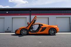 '15 McLaren 650S First Drive