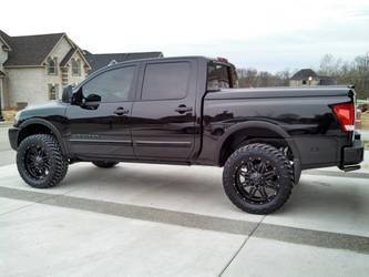 2013 Nissan Titan | 2013 Nissan Titan LSII Series
