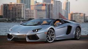 2014 Lamborghini Aventador Roadster
