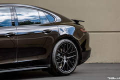 2017 Porsche Panamera