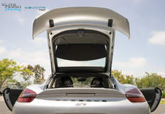 2016 Porsche GT4