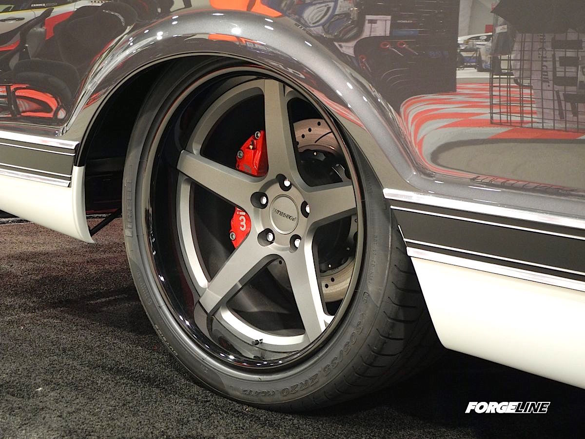1969 Chevrolet C-10 | Craftsman C10 on Forgeline CF3C Concave Wheels