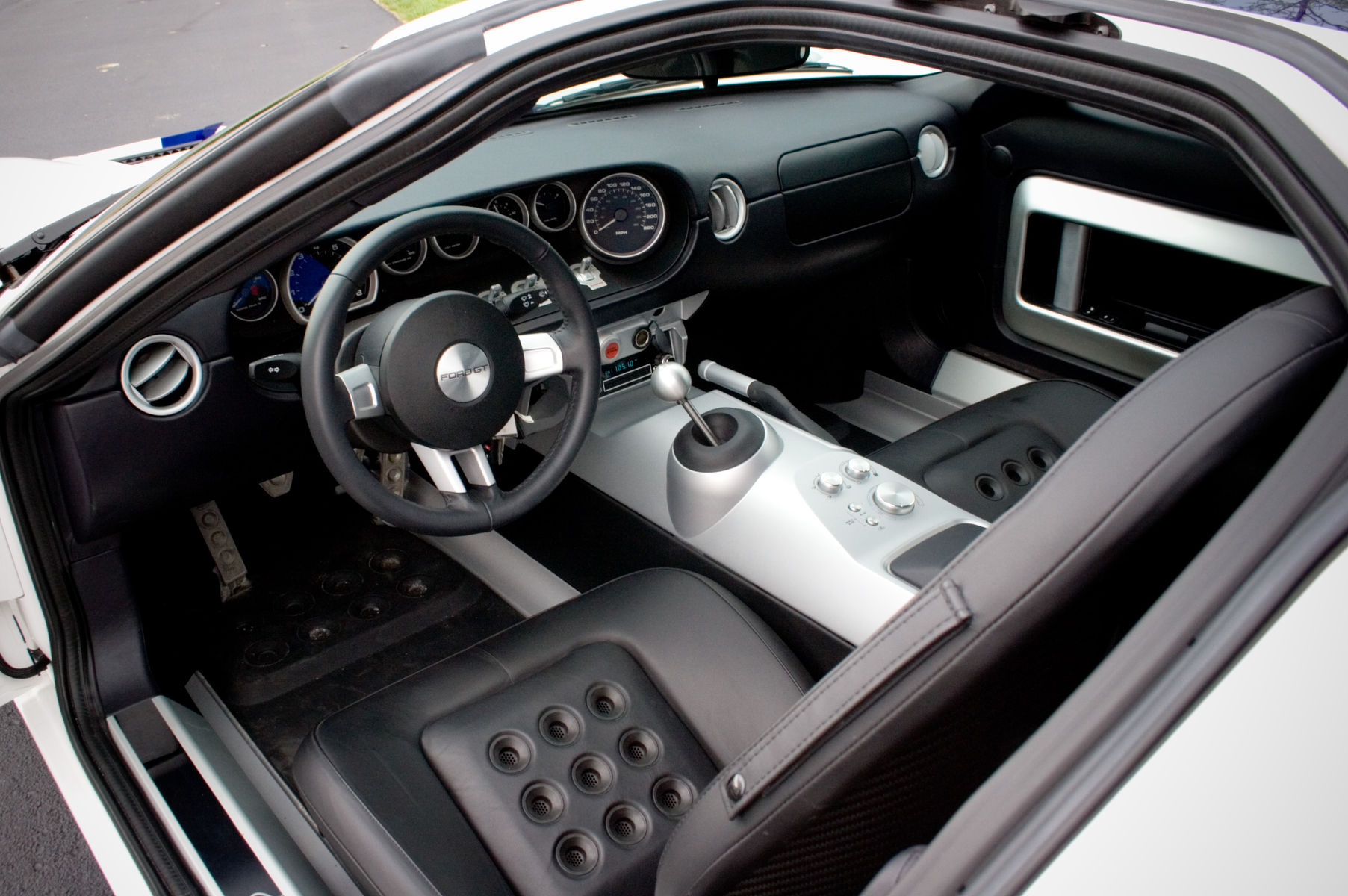 2005 Ford GT | 2005 Ford GT 