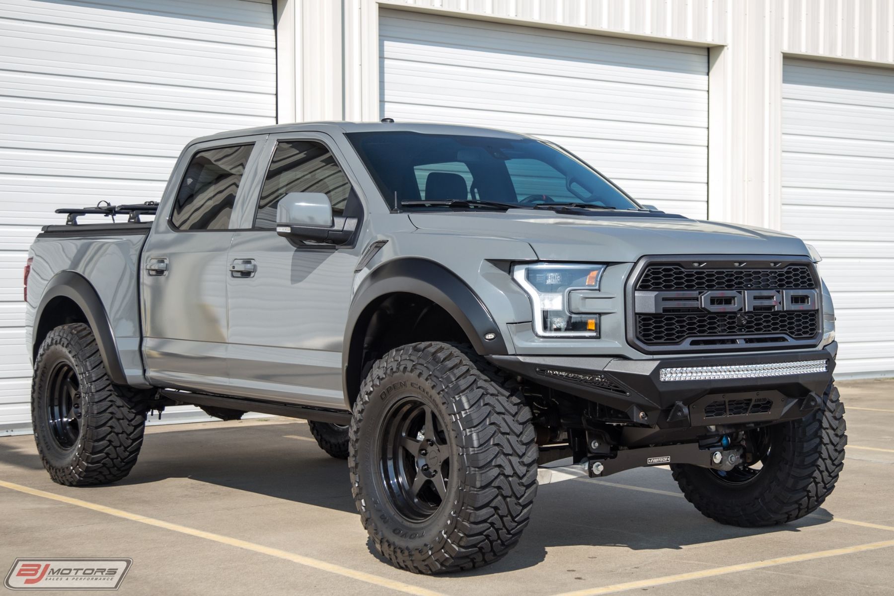 2017 Ford Raptor | BJ Motors’ Signature Series Ford Raptor on Forgeline FF3-Truck Wheels