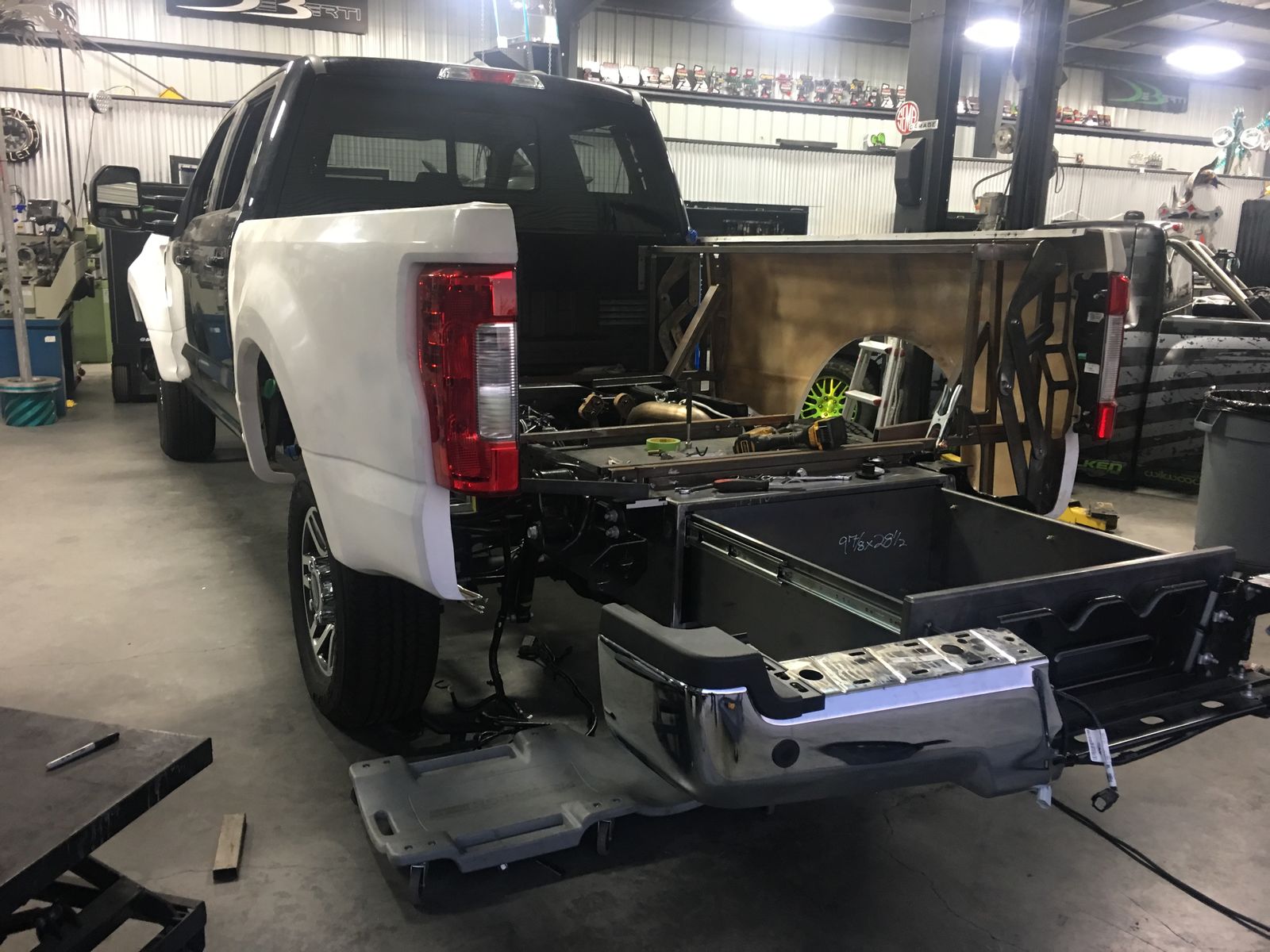 2019 Ford F-250 | 2019 F-250 4x4 SuperCrew By DeBerti Design - Build Process FordSEMA