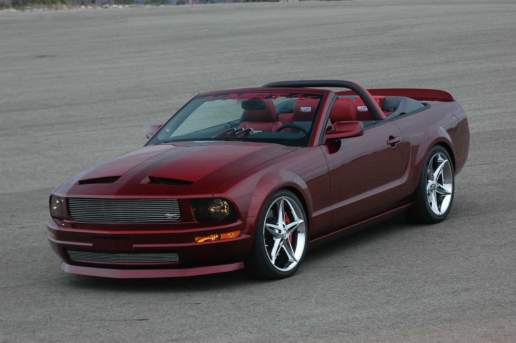 2006 Ford Mustang | MRT Cherry 6T6