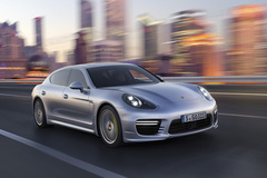 '14 Porsche Panamera 4S